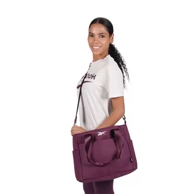 Oferta de Totebag Training Padded por $799 en Reebok