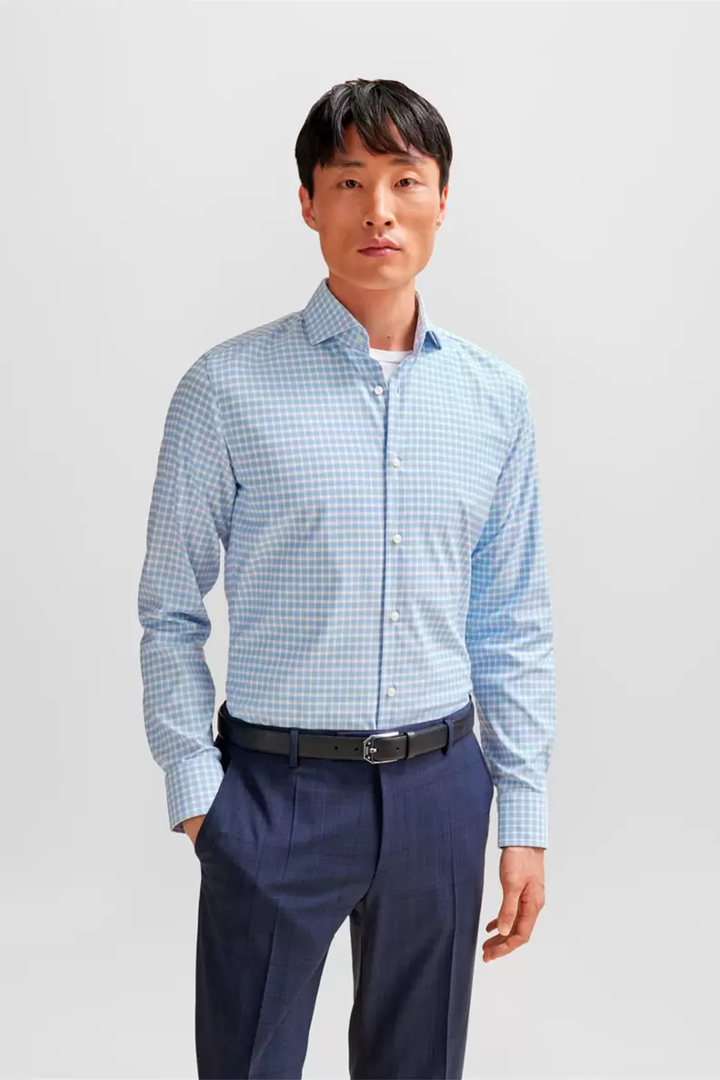 Oferta de Boss
 
 
 
 Camisa Formal Boss Azul Claro Slim Fit por $1745 en Robert's