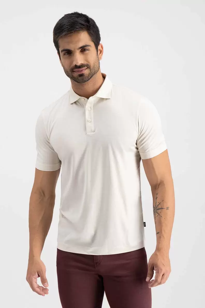 Oferta de Boss
 
 
 
 Playera Hugo Boss Regular Fit por $1645 en Robert's