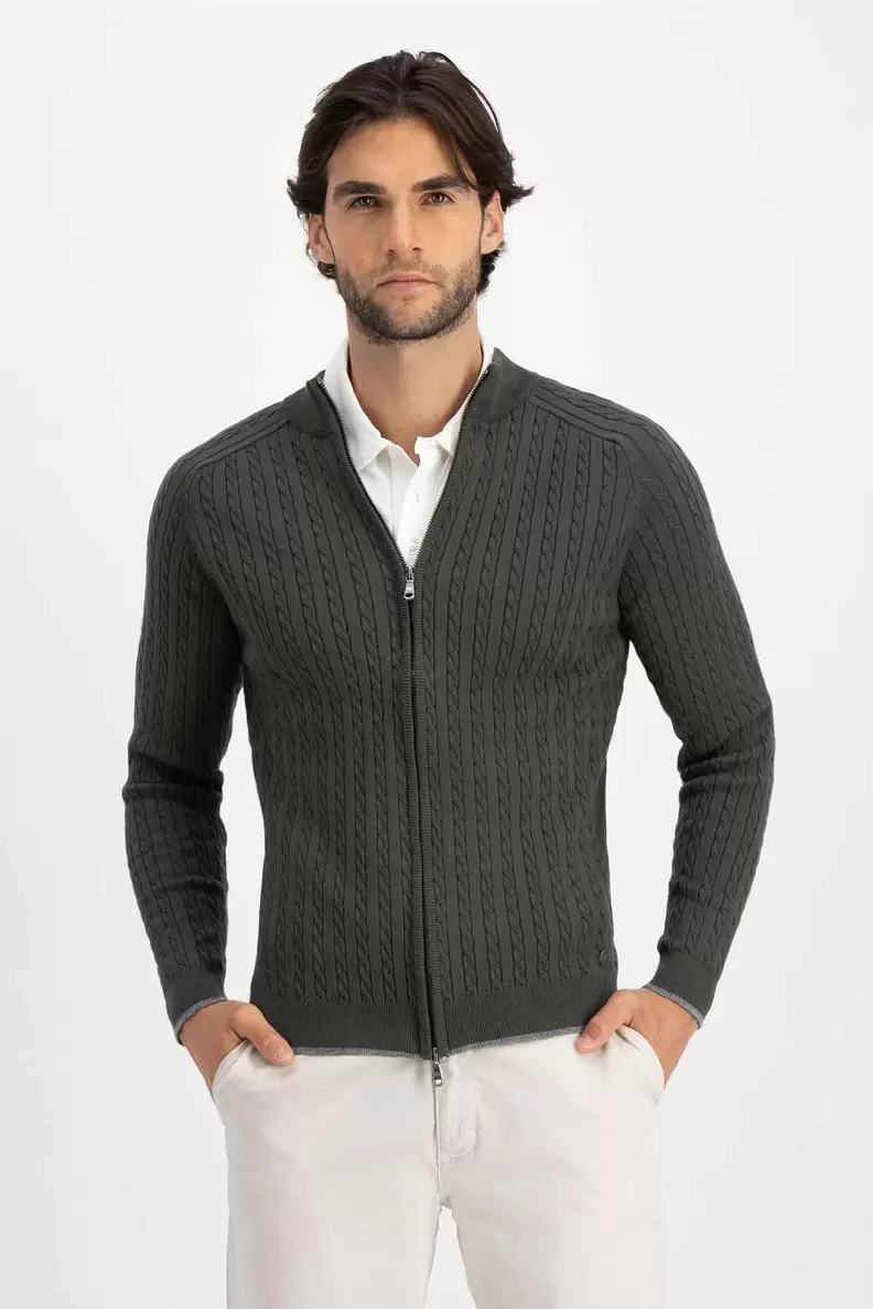 Oferta de Robert´s
 
 
 
 Suéter Roberts PREMIUM COTTON Regular Fit por $795 en Robert's