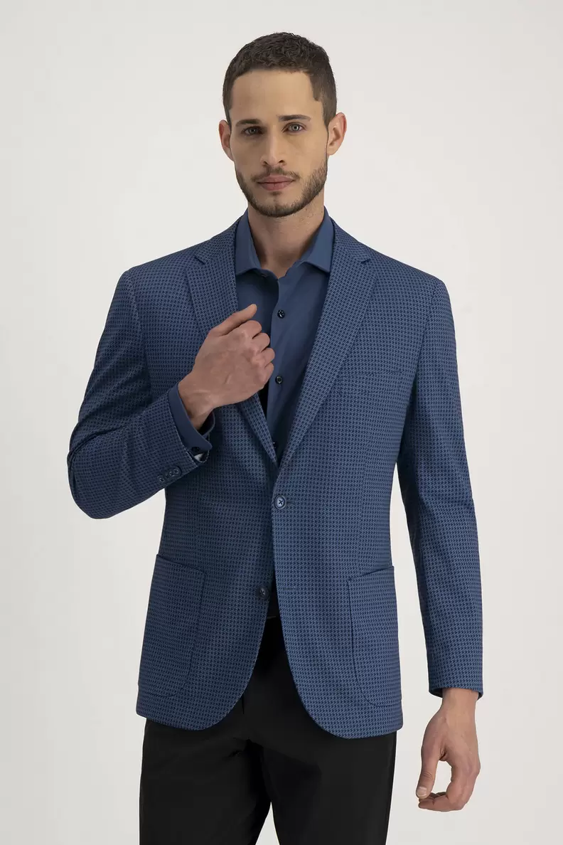 Oferta de Robert´s
 
 
 
 Saco Casual Anatomic Technology Roberts Red Azul Marino Slim Fit por $1995 en Robert's