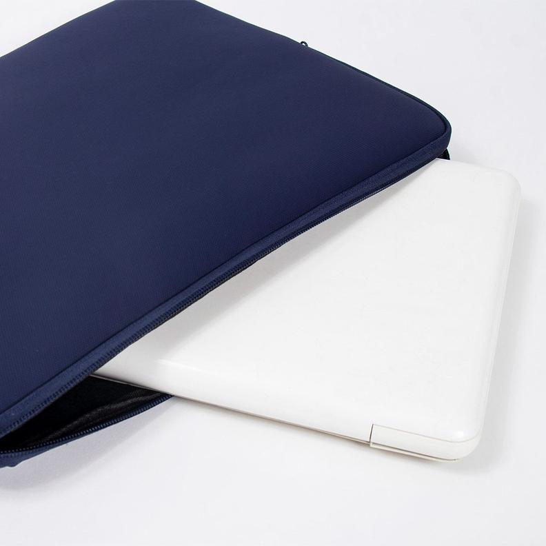 Oferta de Funda Laptop Tars Azul 14-15.6 por $299 en Sanborns