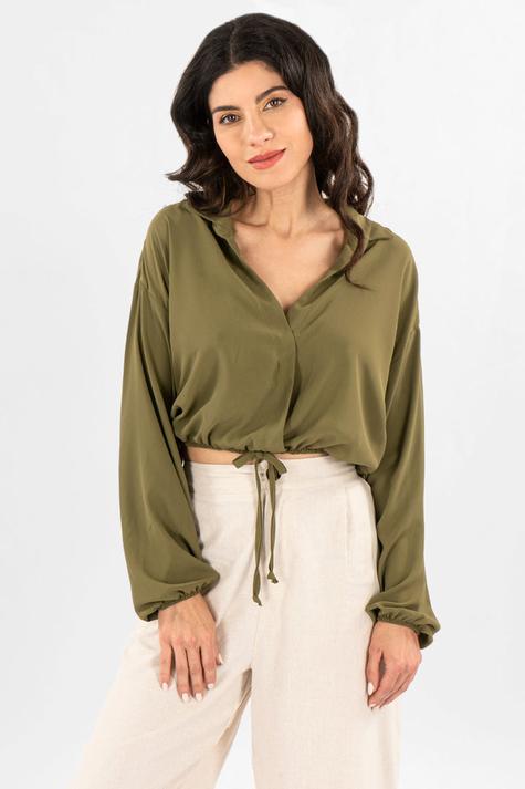 Oferta de Camisa lisa manga larga escote V por $129 en Santory