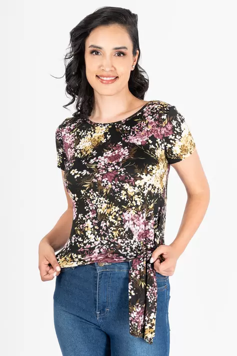 Oferta de Blusa floral con amarre lateral por $69 en Santory