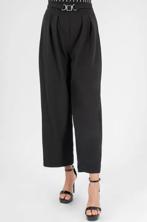 Oferta de Pantalón con hebilla por $198 en Santory