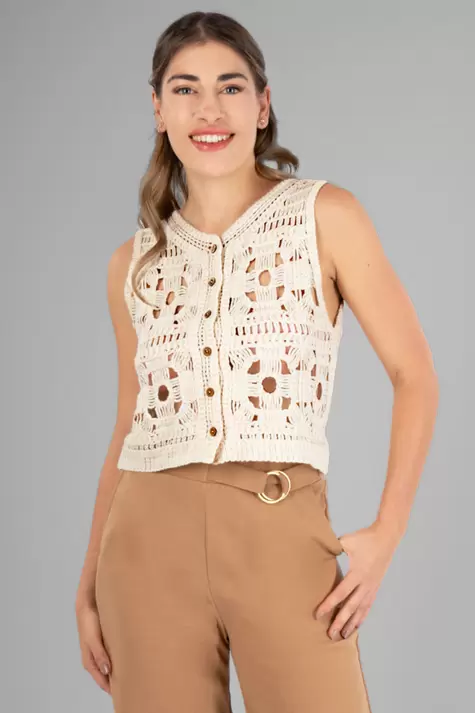 Oferta de Chaleco de crochet con botones por $260 en Santory