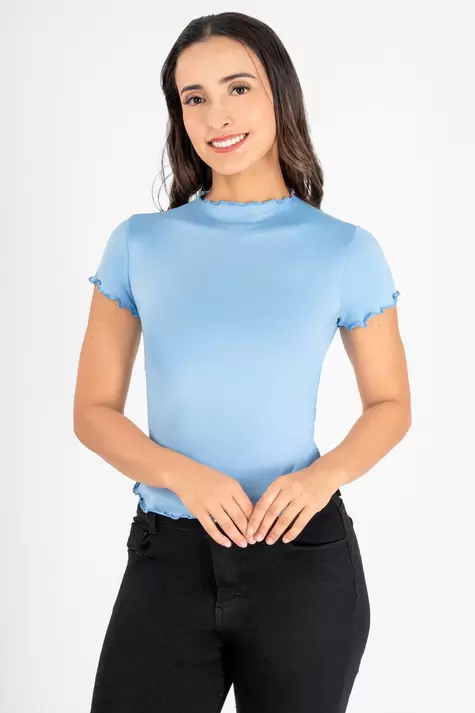 Oferta de Playera lisa con festón por $50 en Santory