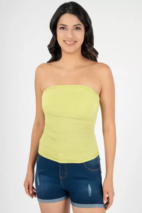 Oferta de Playera strapless  lisa por $60 en Santory