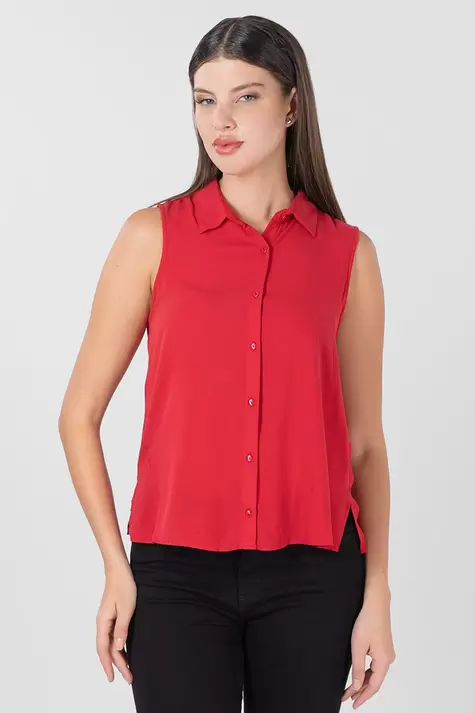 Oferta de Camisa lisa sin mangas por $99 en Santory