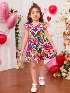 Oferta de SHEIN Kids SUNSHNE Vestido De Niña Joven Con Estampado Floral Y Detalles De Volantes por $105.6 en SHEIN