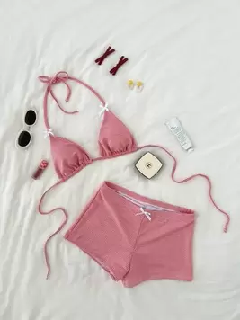 Oferta de SHEIN Swim Mod Conjunto de bikini triangular de textura a cuadros dulce para mujer, ropa de playa para verano por $242.49 en SHEIN