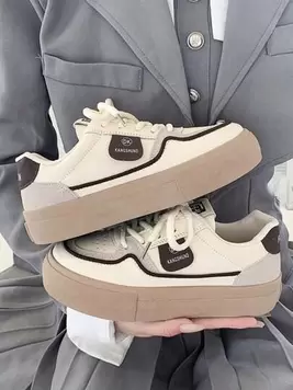 Oferta de Zapatos atléticos planos casuales antideslizantes nuevos para mujer.Tenis blancos,zapatos canada,zapatos negros,suela de zapato,fitness,encaje negro,tenis plim plim,tenis para mujer,zapatos platafo... por $205 en SHEIN