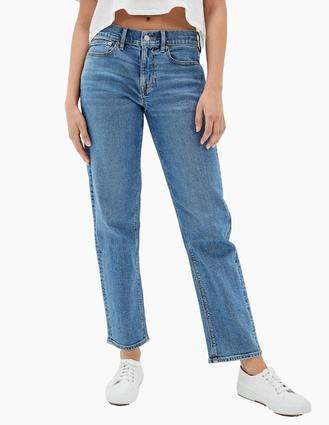 Oferta de Jeans straight American Eagle lavado claro corte cintura para mujer por $999 en Suburbia