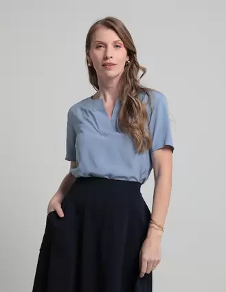 Oferta de Blusa La Mode manga corta para mujer por $199 en Suburbia