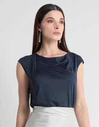 Oferta de Blusa Contempo sin manga para mujer por $299 en Suburbia