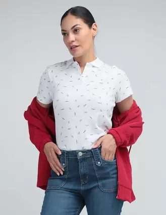 Oferta de Playera tipo polo Weekend para mujer por $139.3 en Suburbia