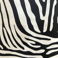 Oferta de Loneta España Animal Print Zebra por $159.99 en Telas Junco
