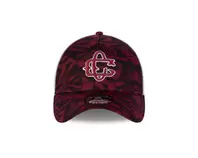 Oferta de GORRA MALLA ESCUDO CENTENARIO NEW ERA por $649 en Tienda Chivas