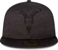 Oferta de GORRA CHIVAS SHADOW NEGRA NEW ERA por $799 en Tienda Chivas