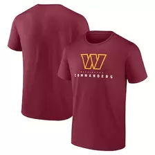 Oferta de Camiseta de hombre con diseño combinado de Washington Commanders de Fanatics en color burdeos por $17.99 en Tienda NFL