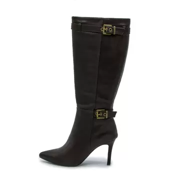 Oferta de Botas de Tacón con Hebillas por $1499 en Via Uno