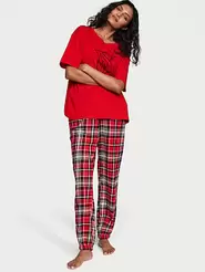 Oferta de Flannel Jogger Tee-Jama Set por $1092.36 en Victoria's Secret