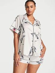 Oferta de Satin Short Pajama Set por $1093.46 en Victoria's Secret