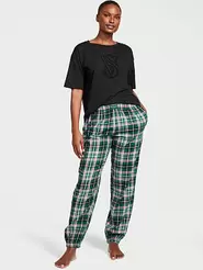 Oferta de Flannel Jogger Tee-Jama Set por $1092.36 en Victoria's Secret