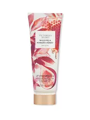 Oferta de Natural Beauty Hydrating Body Lotion por $195.73 en Victoria's Secret