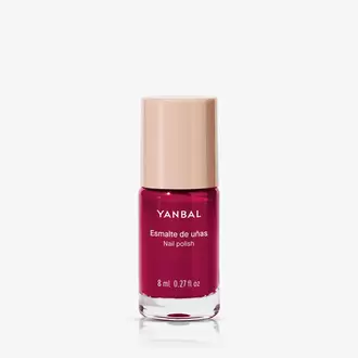 Oferta de Esmalte de Uñas Burgundy por $114 en Yanbal