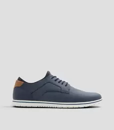 Oferta de Zapatos Casuales Derby de Tacón Bajo Ancho Hombre por $1349.4 en Aldo