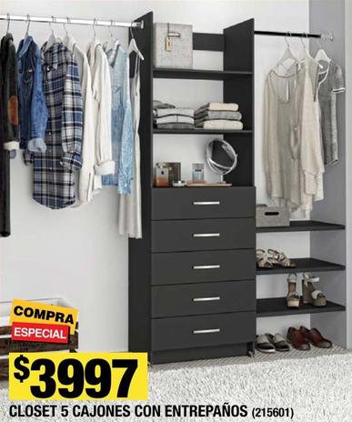 Oferta de Closet 5 Cajones Con Entrepanos  por $3997 en The Home Depot