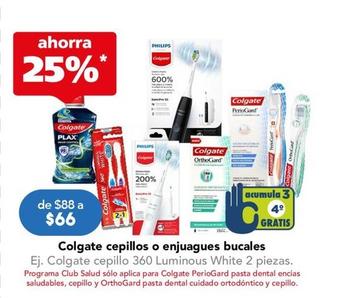 Oferta de Colgate - Cepillos O Enjuagues Bucales   por $66 en Farmacia San Pablo