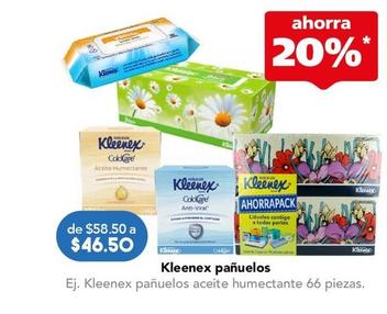 Oferta de Kleenex - Pañuelos Aceite Humectan 66 Piezas por $46.5 en Farmacia San Pablo