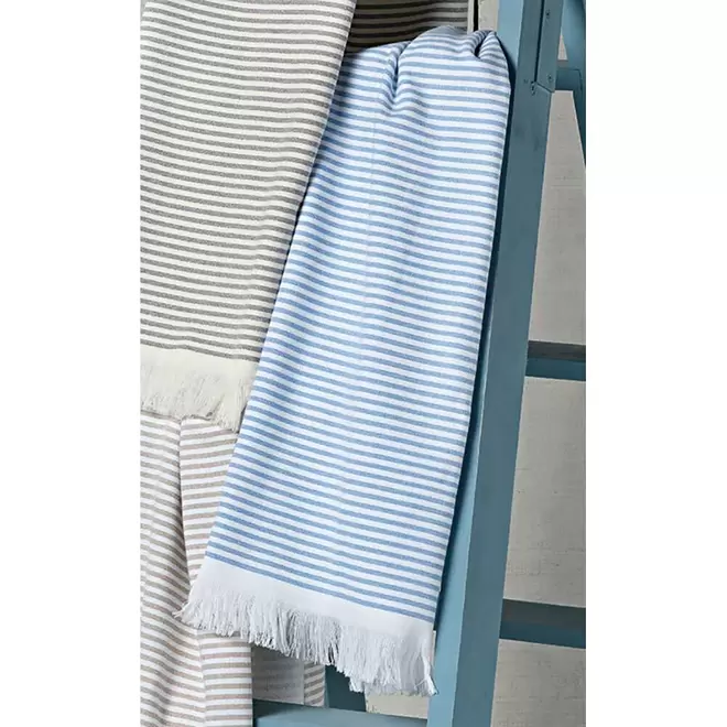 Oferta de Toalla de Baño Terry – Azul por $349.5 en Perfect Home