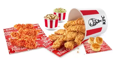 Oferta de KE MIÉRCOLES 8+4 KE TIRAS® por $339 en KFC