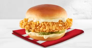 Oferta de KENTUCKY CHICKEN SANDWICH MAYONESA CLÁSICA por $139 en KFC