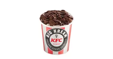 Oferta de BIG KREAM CON PASTEL 473 ML por $65 en KFC