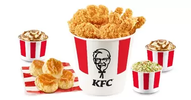 Oferta de BUCKET CLÁSICO 18 MIXTO por $659 en KFC