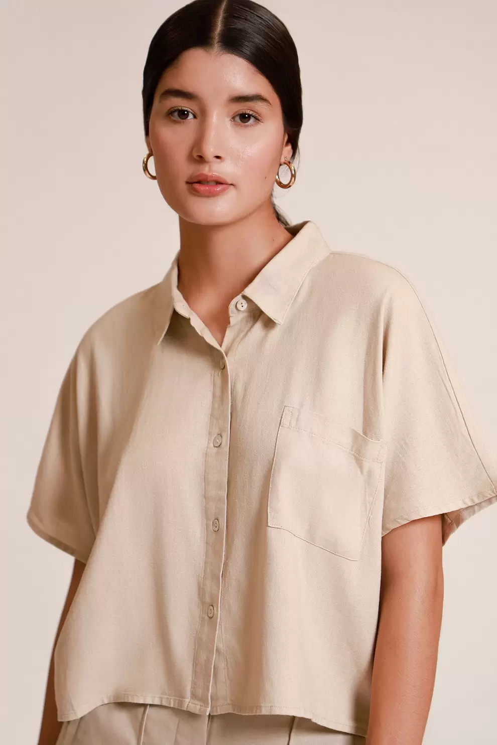 Oferta de Blusa Manga Corta Bolsas Frontales por $239 en LOB