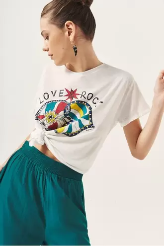 Oferta de Playera Rapsodia Love Hurts por $879.6 en Rapsodia