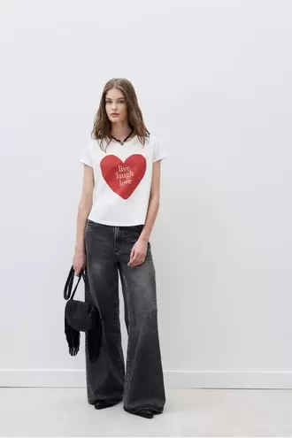 Oferta de Playera Rapsodia Live Heart por $1359.2 en Rapsodia