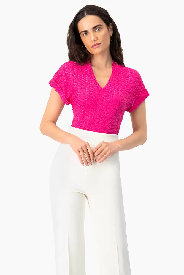 Oferta de Blusa recta rosa de manga corta por $499.5 en Ivonne