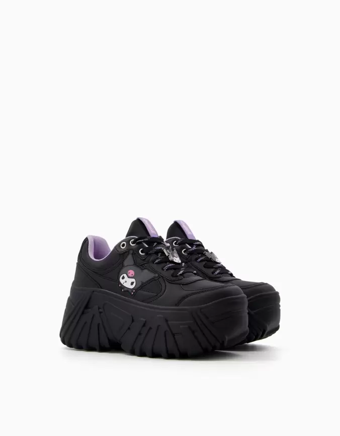 Oferta de Zapatillas plataforma Kuromi por $749 en Bershka