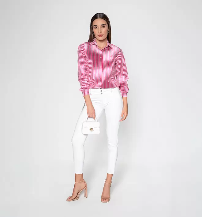 Oferta de Jean Ultraslim Tiro Medio Con Borla Cris por $1189.3 en Studio F
