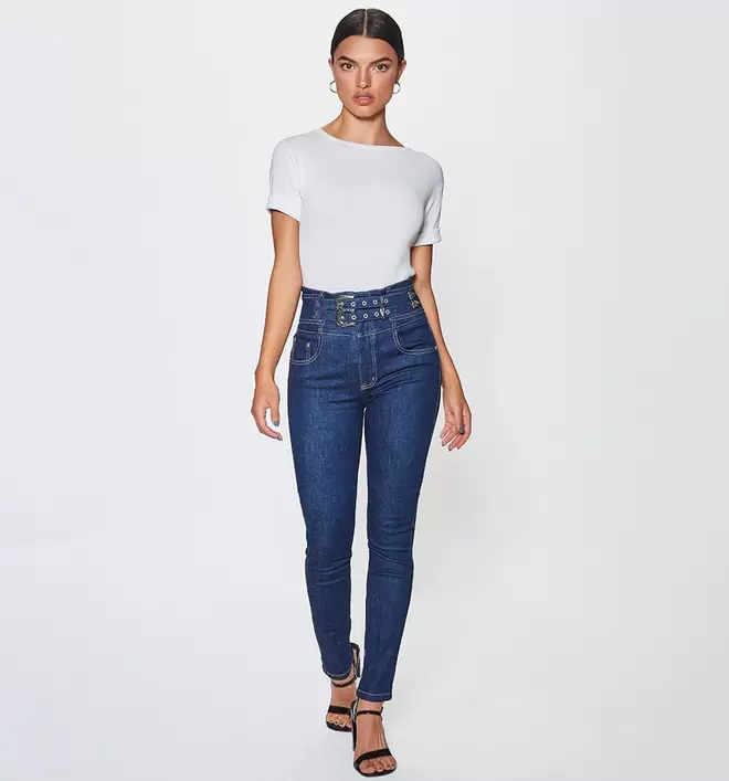 Oferta de Jean Tiro Alto Pretina Ancha Con Cinturo por $1119.3 en Studio F