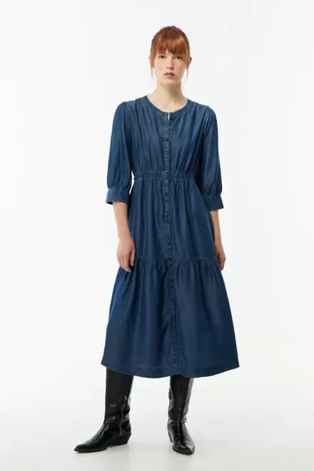 Oferta de Long dress frilly + Colores      $899.00 por $899 en Sfera