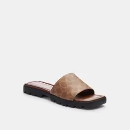 Oferta de Sandalias Florence Canvas Signature Mujer por $2094 en Coach
