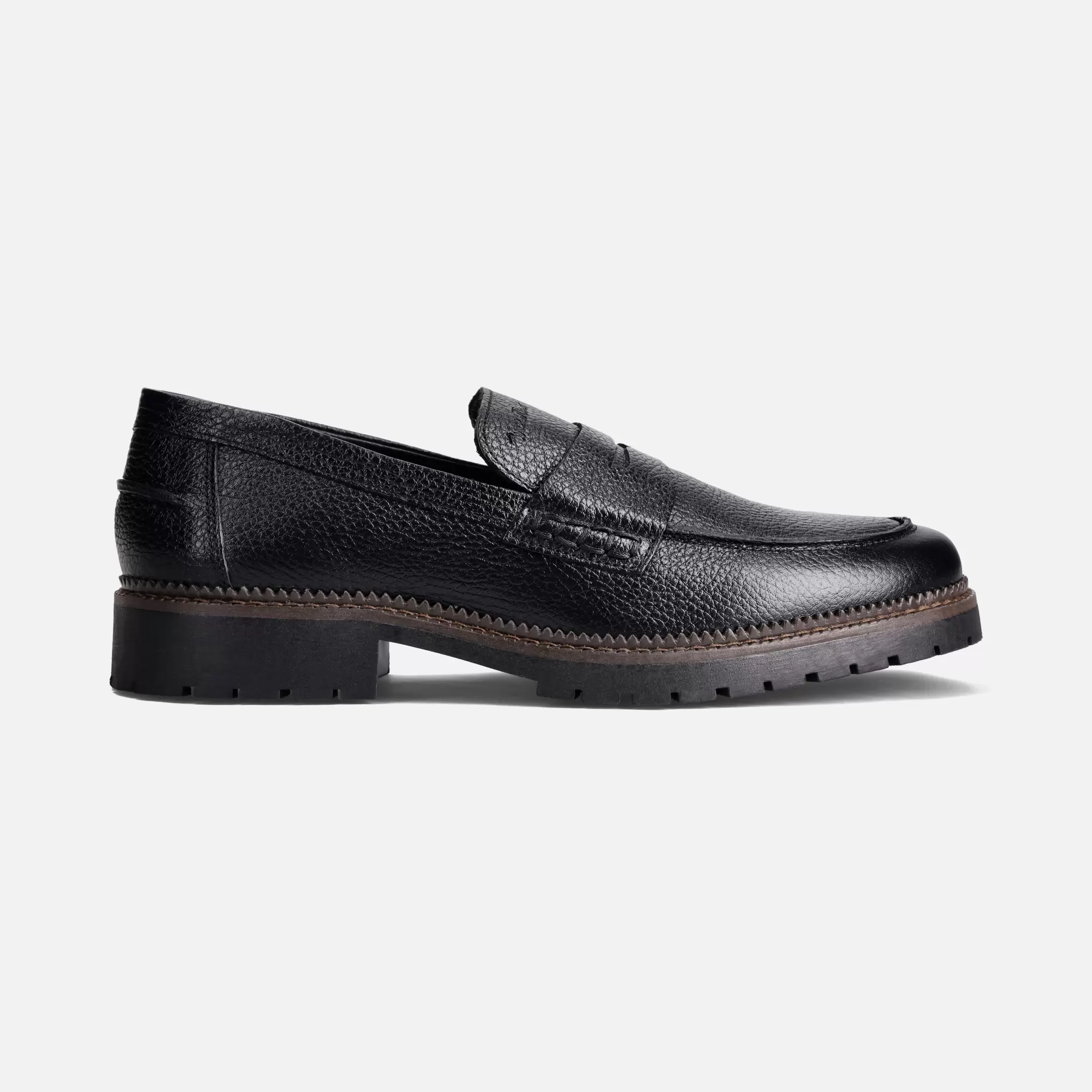 Oferta de Calzado para Caballero Mocasín Asmara03 | 092V01 por $2099 en Michel Domit