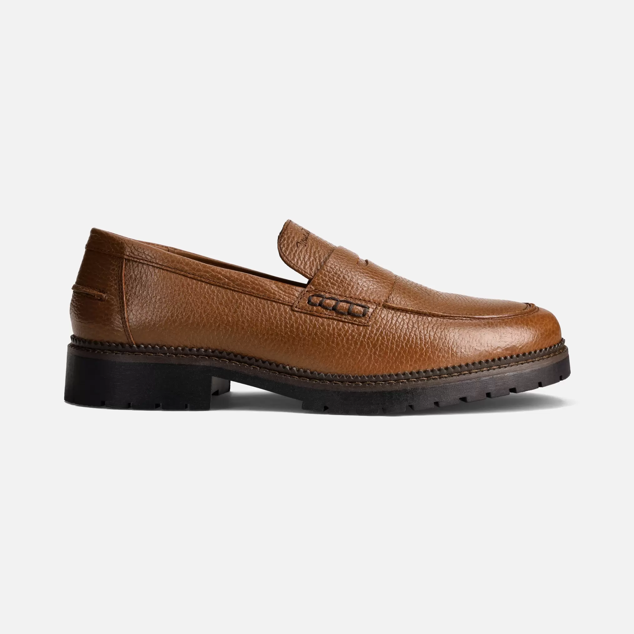 Oferta de Calzado para Caballero Mocasín Asmara04 | 092V94 por $2099 en Michel Domit